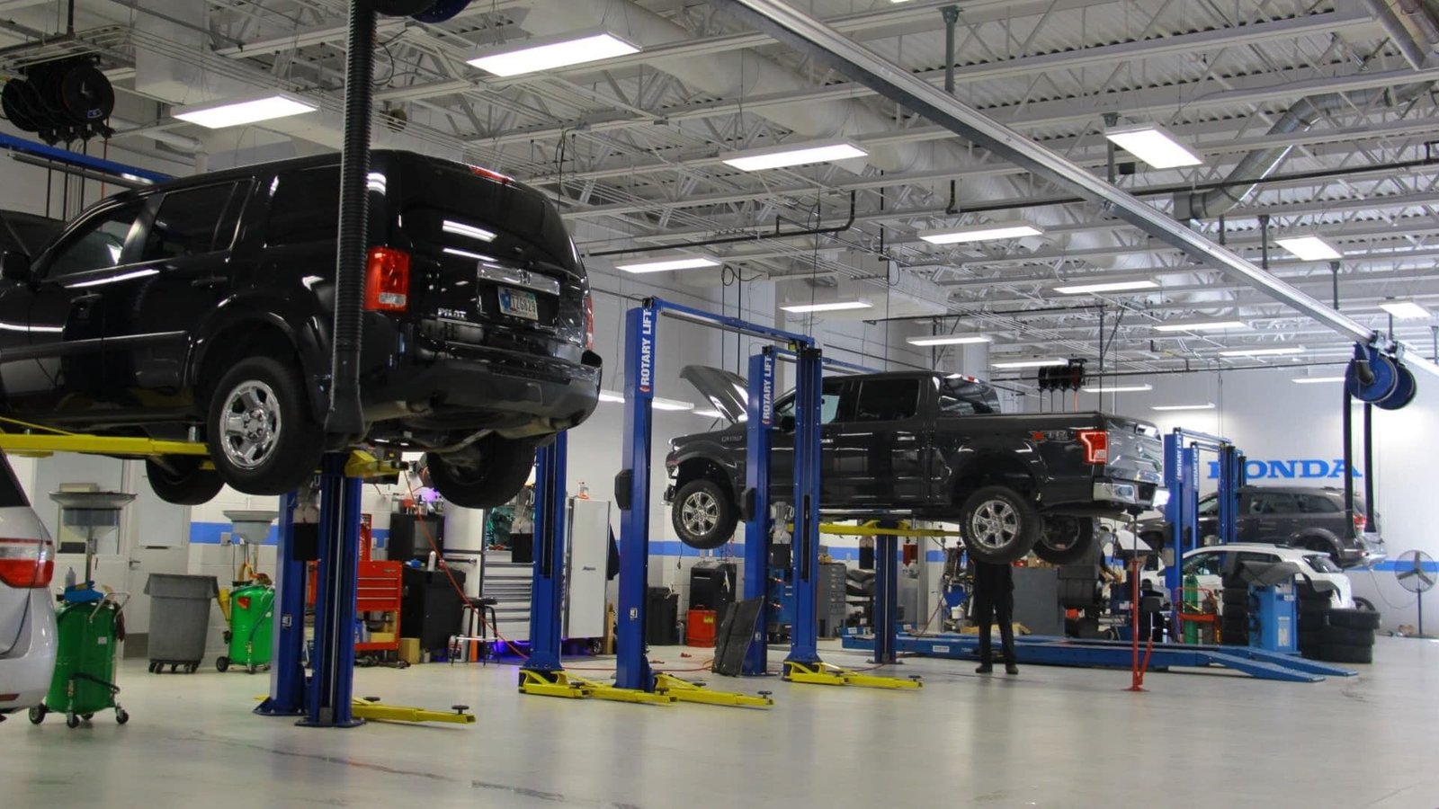 Navigating Dubai's Honda Service Center