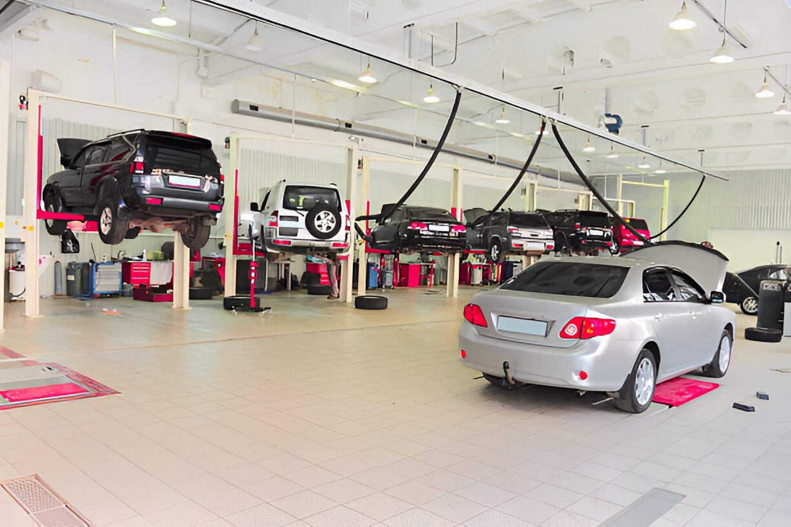 Car Garage In Dubai Marina