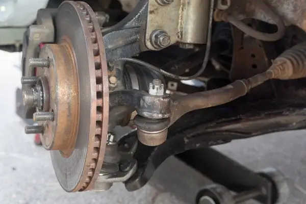 Tie Rod Ends Replacement In Dubai