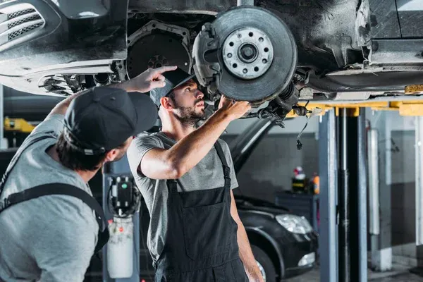Auto Garage in Al Quoz Dubai