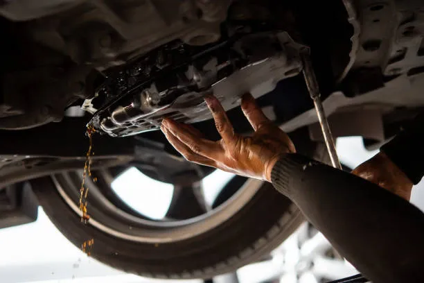 Gearbox/ Transmission oil leakage repair